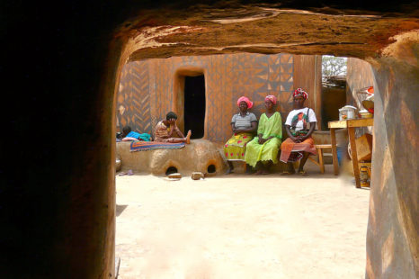 Afrika’ya Özgü Sanat Eseri Evler