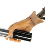 Luke Skywalker’ın Işın Kılıcı ve Kesik Eli Rekor Fiyatla Satıldı